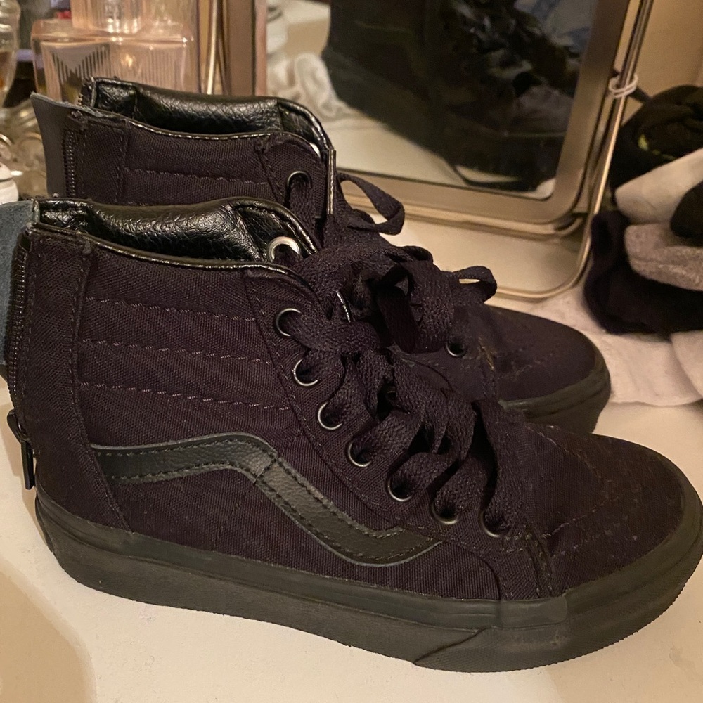 Black Vans 12c